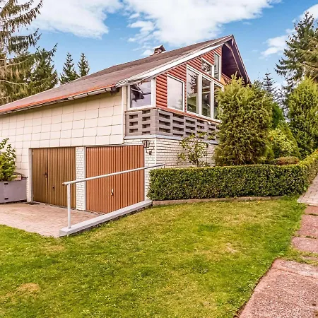 Beautiful Detached Holiday With Sauna Adjacent To The Rennsteig In Thuringia Neustadt am Rennsteig